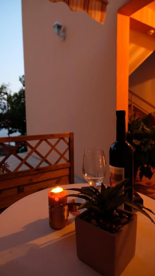 Porat Appartement Starigrad Paklenica Buitenkant foto