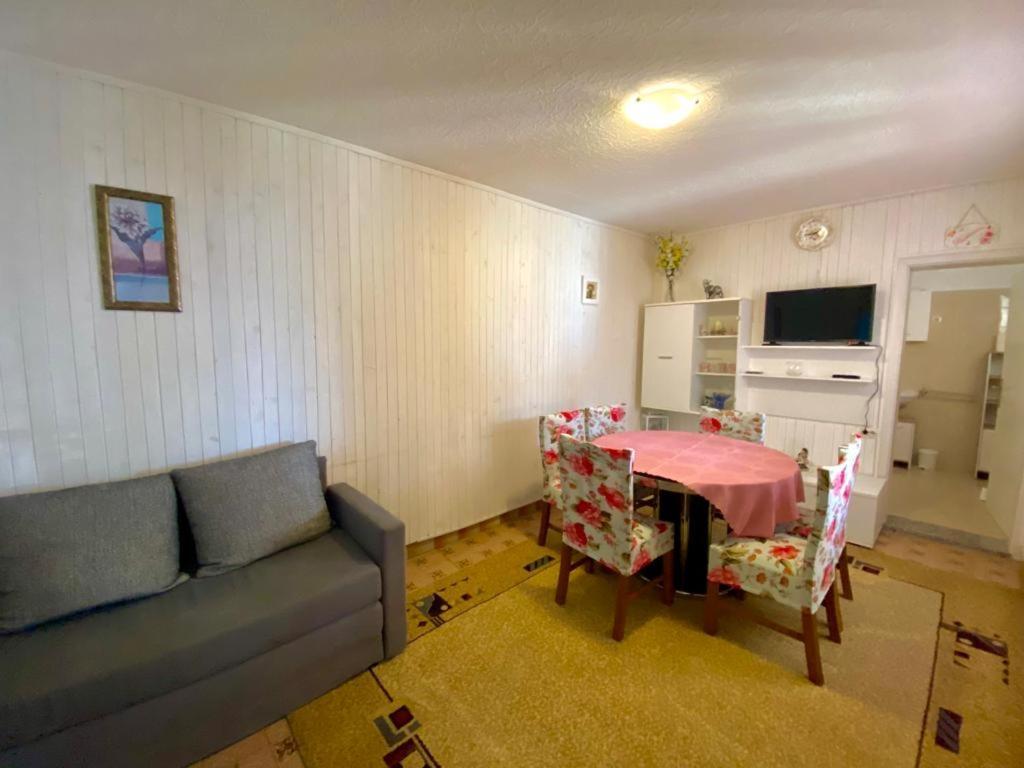 Porat Appartement Starigrad Paklenica Buitenkant foto
